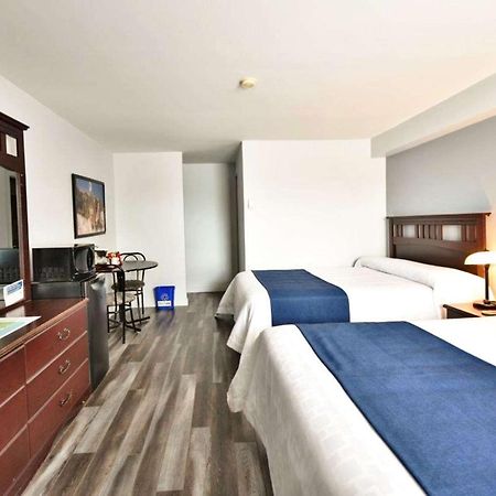 Econo Lodge Cabano Εξωτερικό φωτογραφία