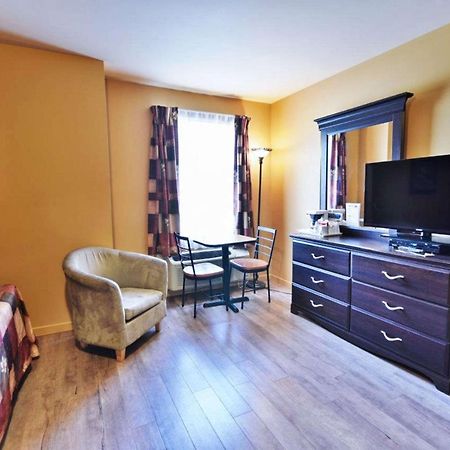 Econo Lodge Cabano Εξωτερικό φωτογραφία