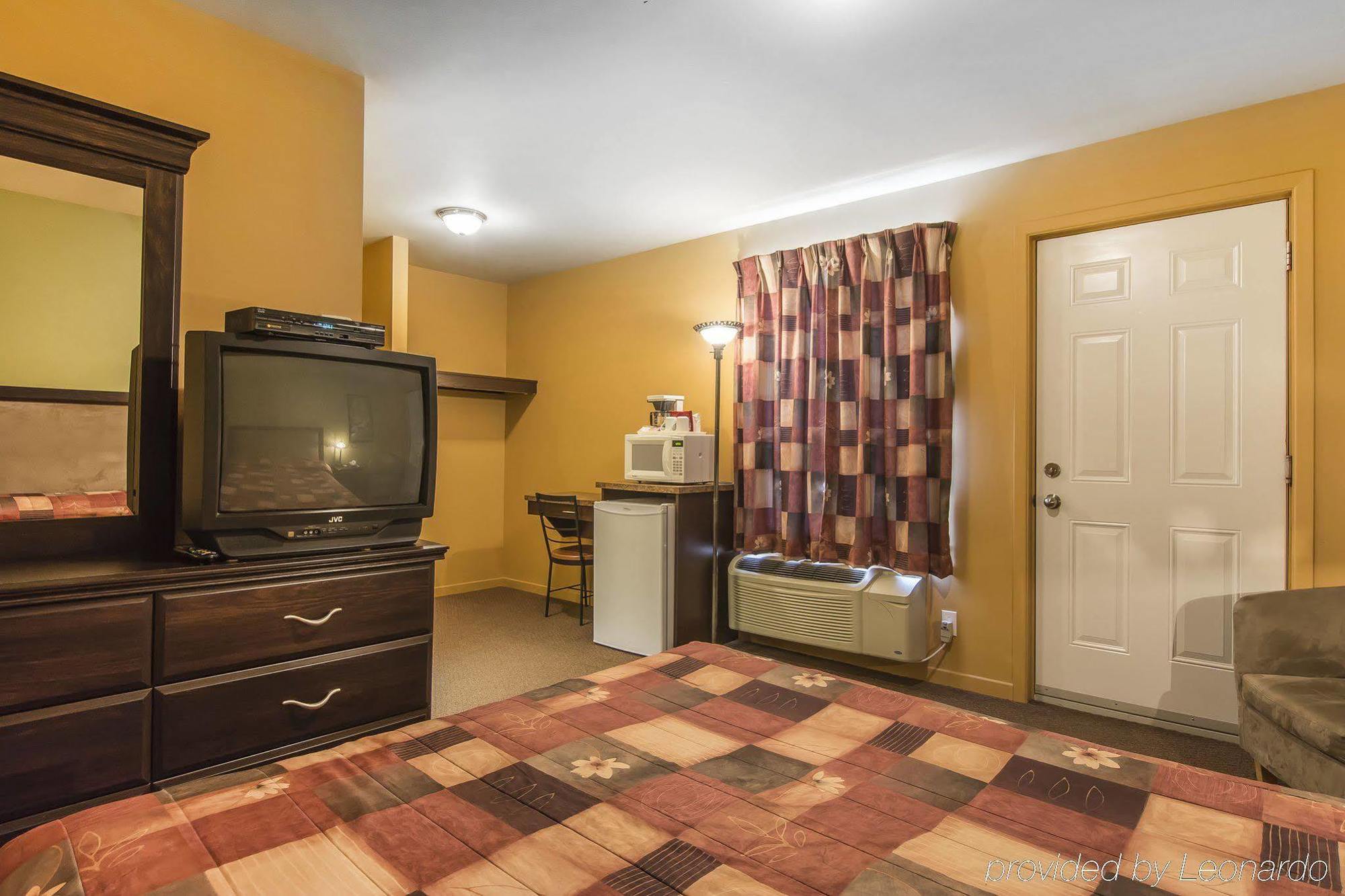 Econo Lodge Cabano Εξωτερικό φωτογραφία